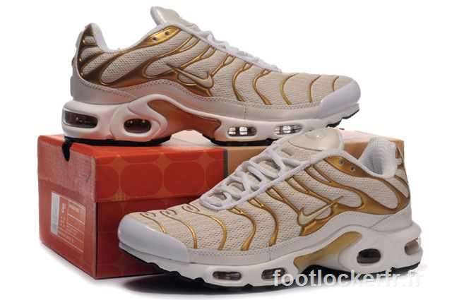 acheter tn requin envente vendange tn requin 2011 us9.5,eur43,uk8.5 beige gold discount.JPG